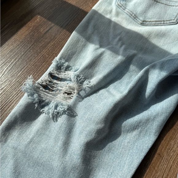 𝐖𝐨𝐦𝐞𝐧’𝐬 𝐀𝐦𝐞𝐫𝐢𝐜𝐚𝐧 𝐄𝐚𝐠𝐥𝐞 𝐑𝐢𝐩𝐩𝐞𝐝 𝐌𝐨𝐦 𝐉𝐞𝐚𝐧𝐬 - Picture 14 of 17